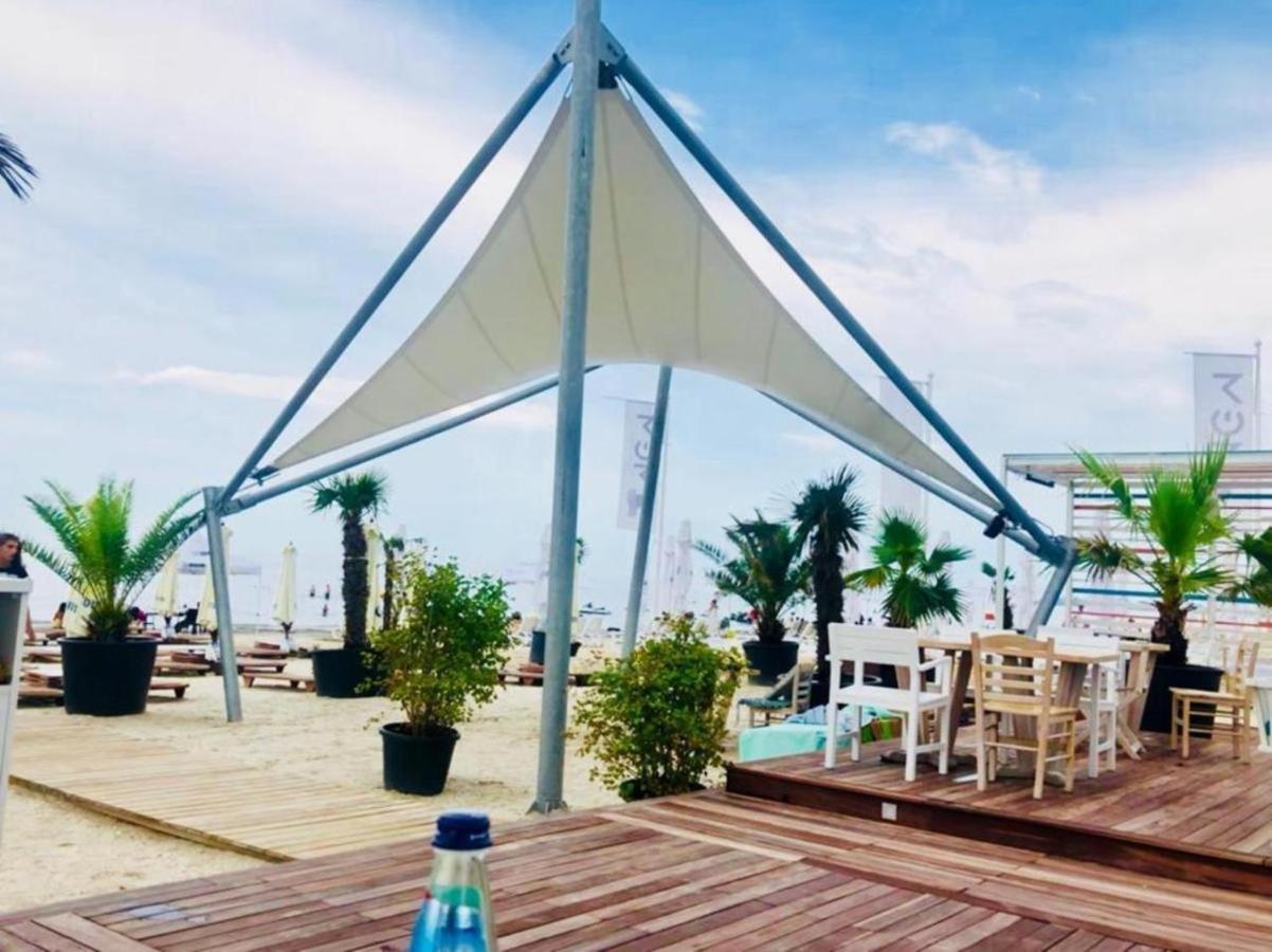 Luna Rossa Sumerland Mamaia Esterno foto