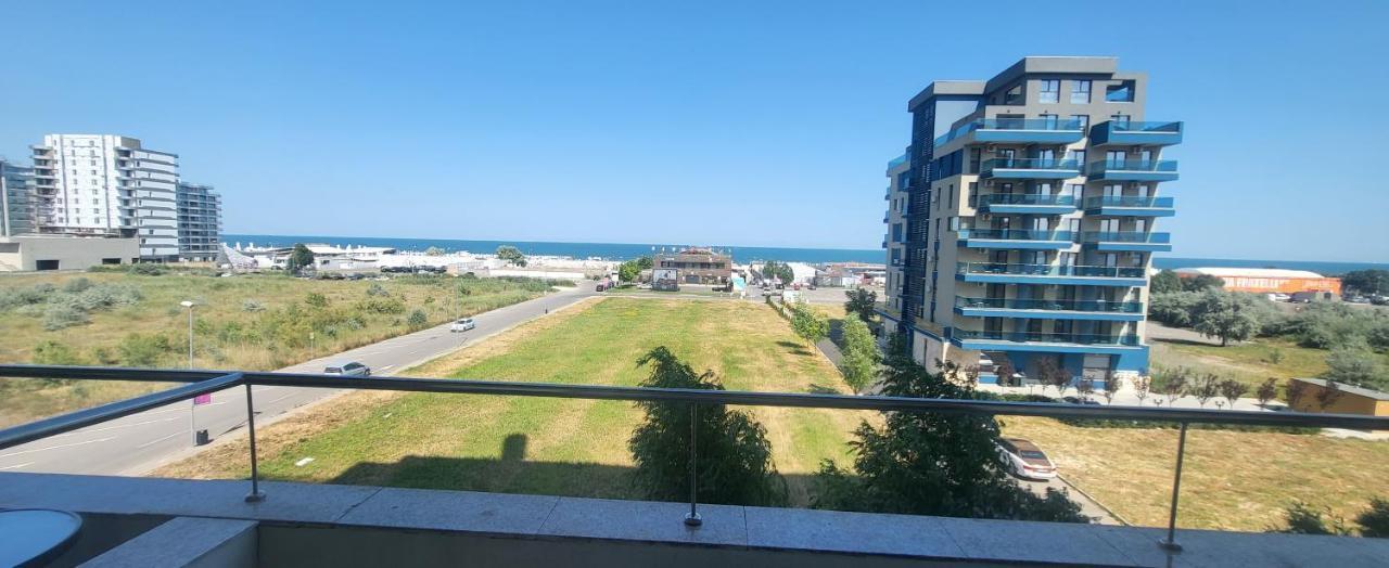 Luna Rossa Sumerland Mamaia Esterno foto